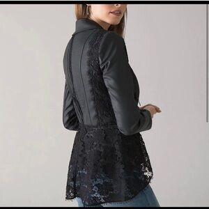 WHBM NWT Lace Trimmed Coated Denim Moto Jacket LIMITED EDITION SIZE 00